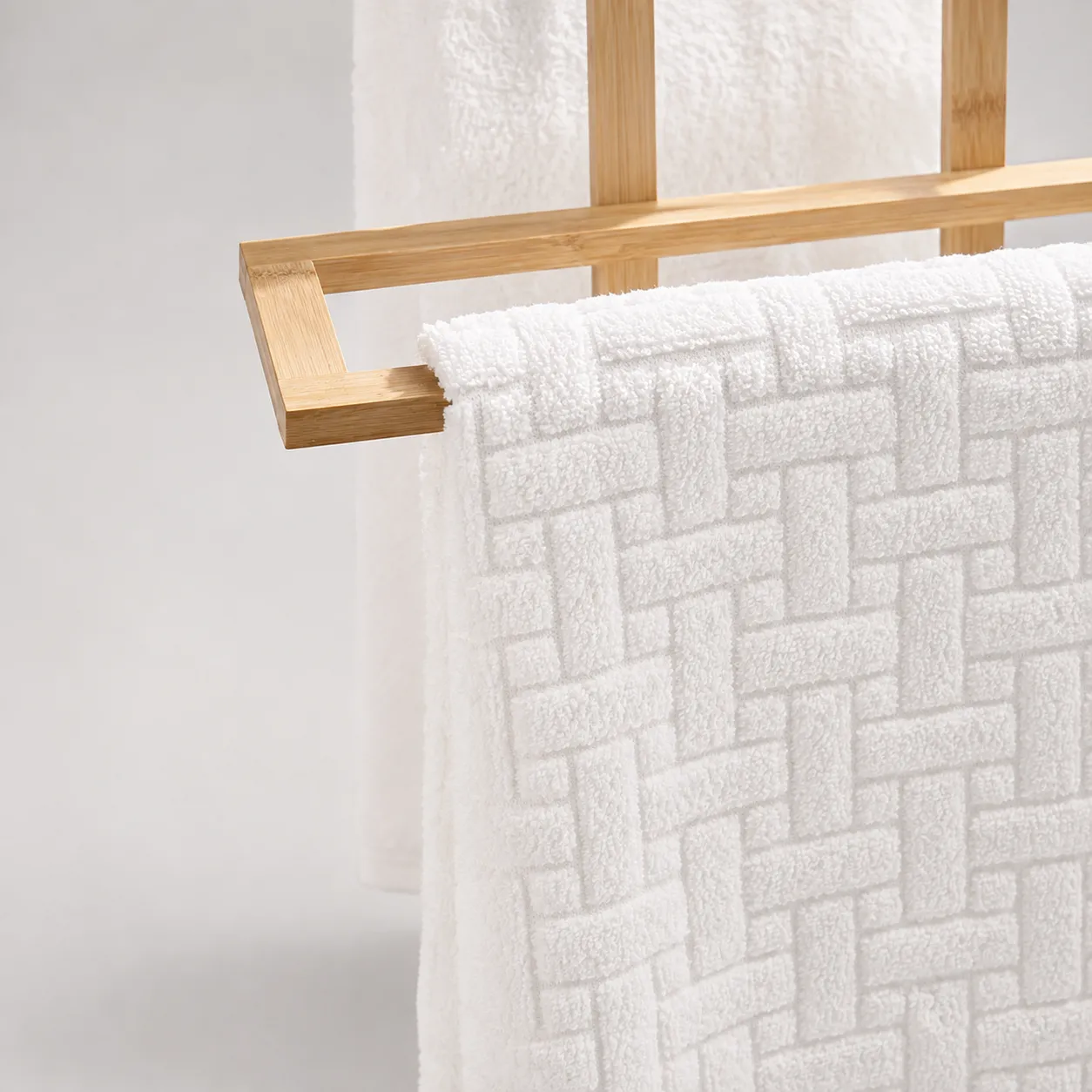 GLOD-EM-BM-1001_Glodina Embossed Bath Mat